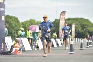 BIB: 
                            <button type="button" onclick="openModal(4955225)" class="btn btn-primary btn-sm float-right btn-popup" data-toggle="modal" data-target=".modal-high-quality">
                        <i class="fas fa-shopping-cart"></i> Add to Cart
                    </button>
                                            <button type="button" onclick="isThisMe(4955225, true)" class="btn btn-success btn-sm float-right btn-popup btn-isme hidden" data-toggle="tooltip" data-placement="bottom" title="นี่คือรูปของคุณใช่ไหม คลิกที่นี่เพื่อเอาเข้าอัลบั้ม">
                        <i class="fas fa-plus"></i> Add to album
                    </button>
                    <button type="button" onclick="isThisMe(4955225, false)" class="btn btn-warning btn-sm float-right btn-popup btn-isnotme hidden">
                        <i class="fas fa-ban"></i> Remove from album
                    </button>